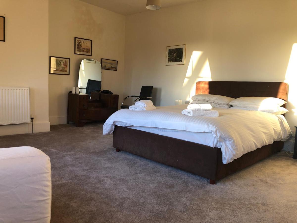 Caynham Court *