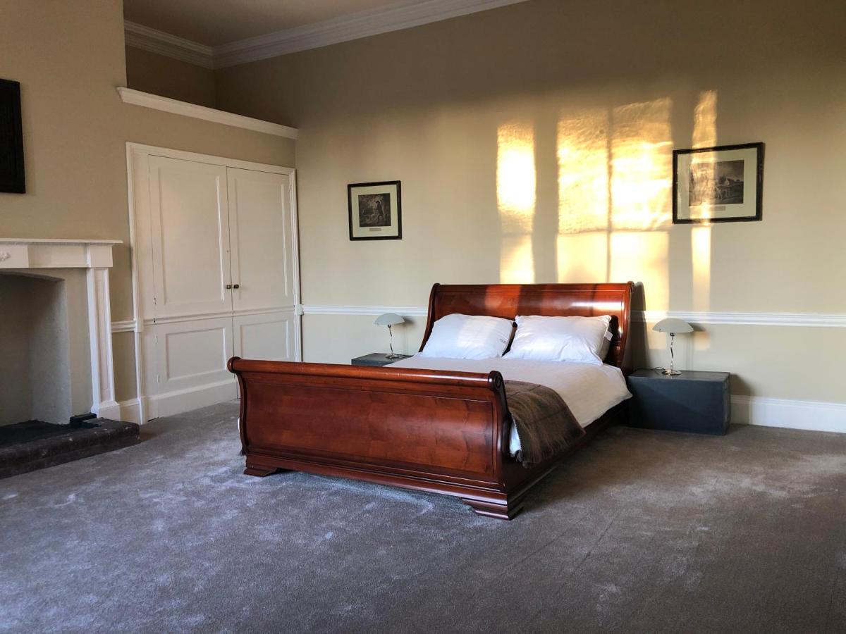 Caynham Court Bed & Breakfast *