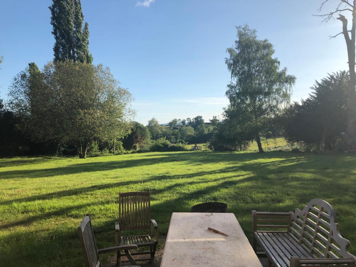 Caynham Court Bed & Breakfast *